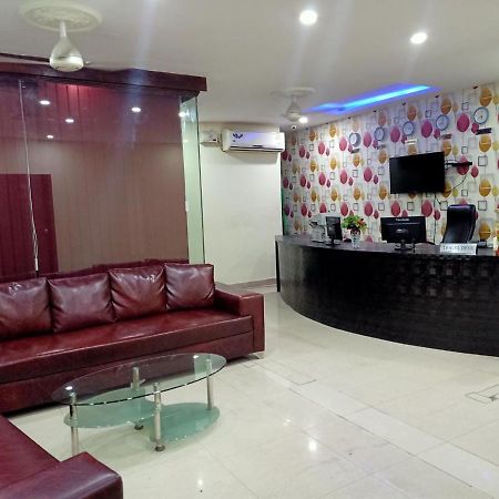Hotel Clifton Hyderabad Ngoại thất bức ảnh